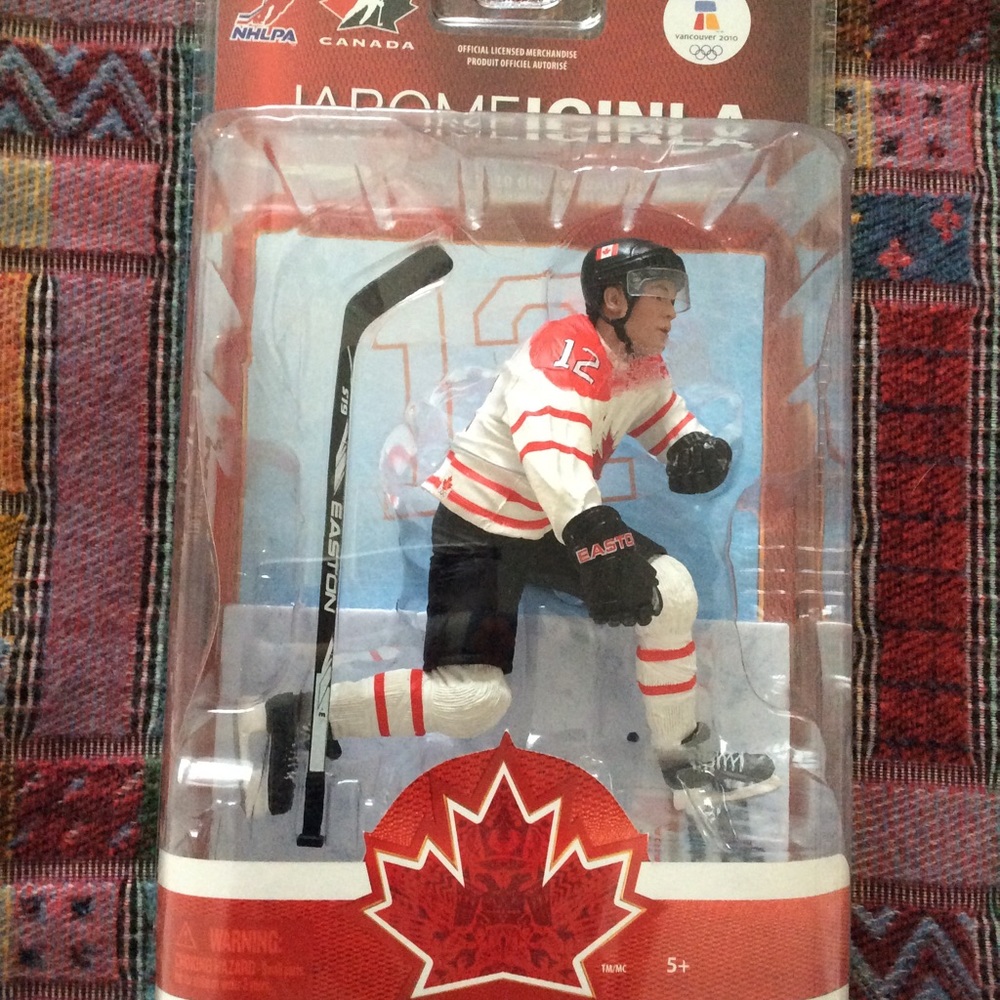 Exclusive Jarome Iginla 6 inch Action Figure